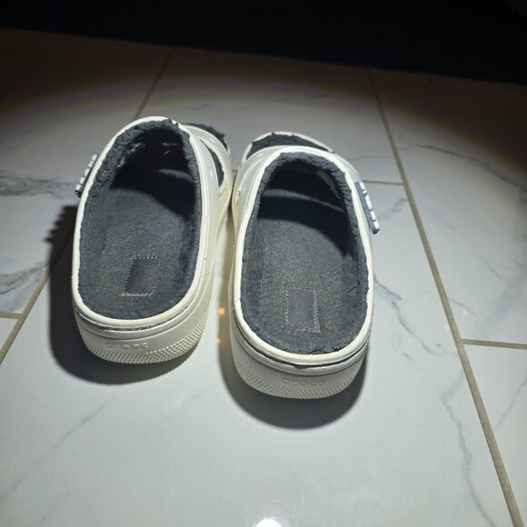 Slides Crocs Men's 6 Women's 8 - Picture 4 of 5